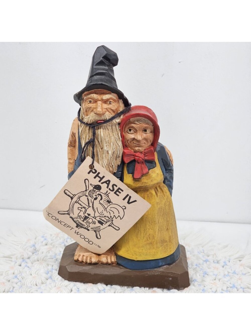 Richard Engler  Primitive Folk Art Hillbilly Couple Carved Caricature Signed